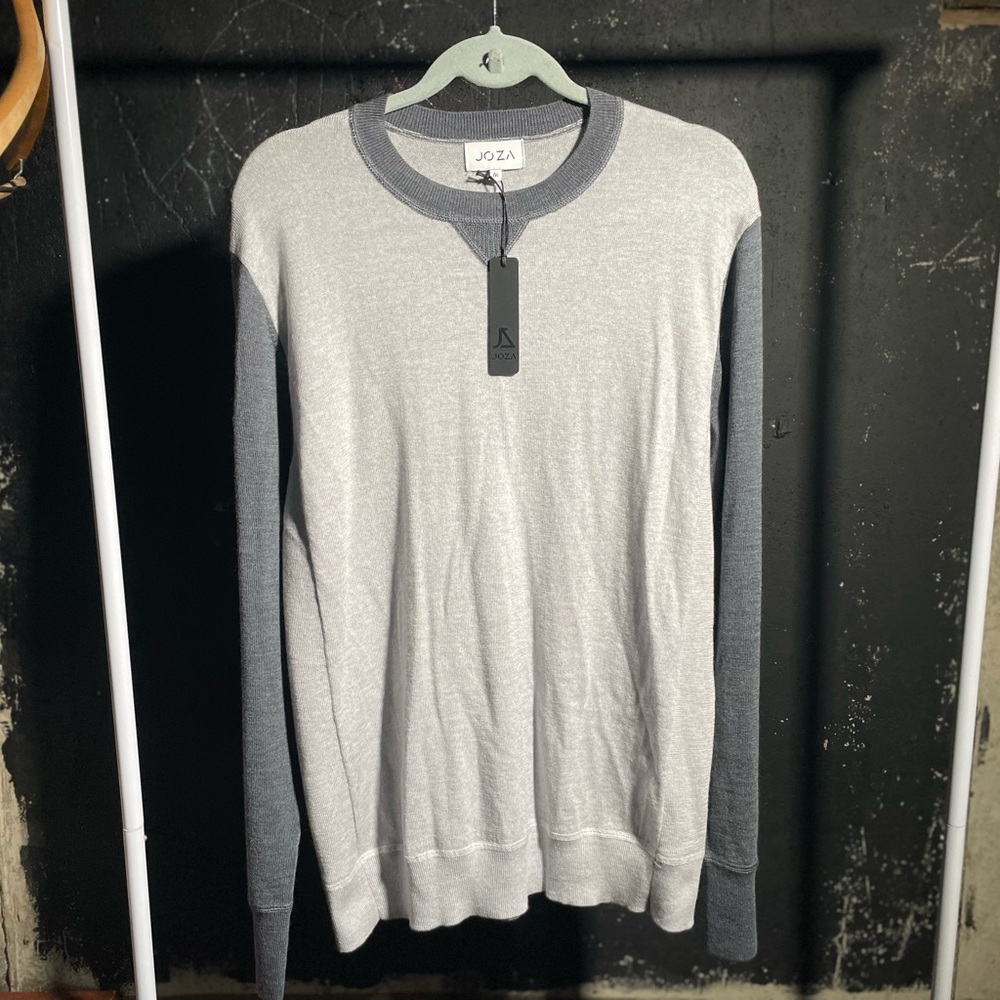 JOZA - MERINO WOOL CREW NECK SWEATER